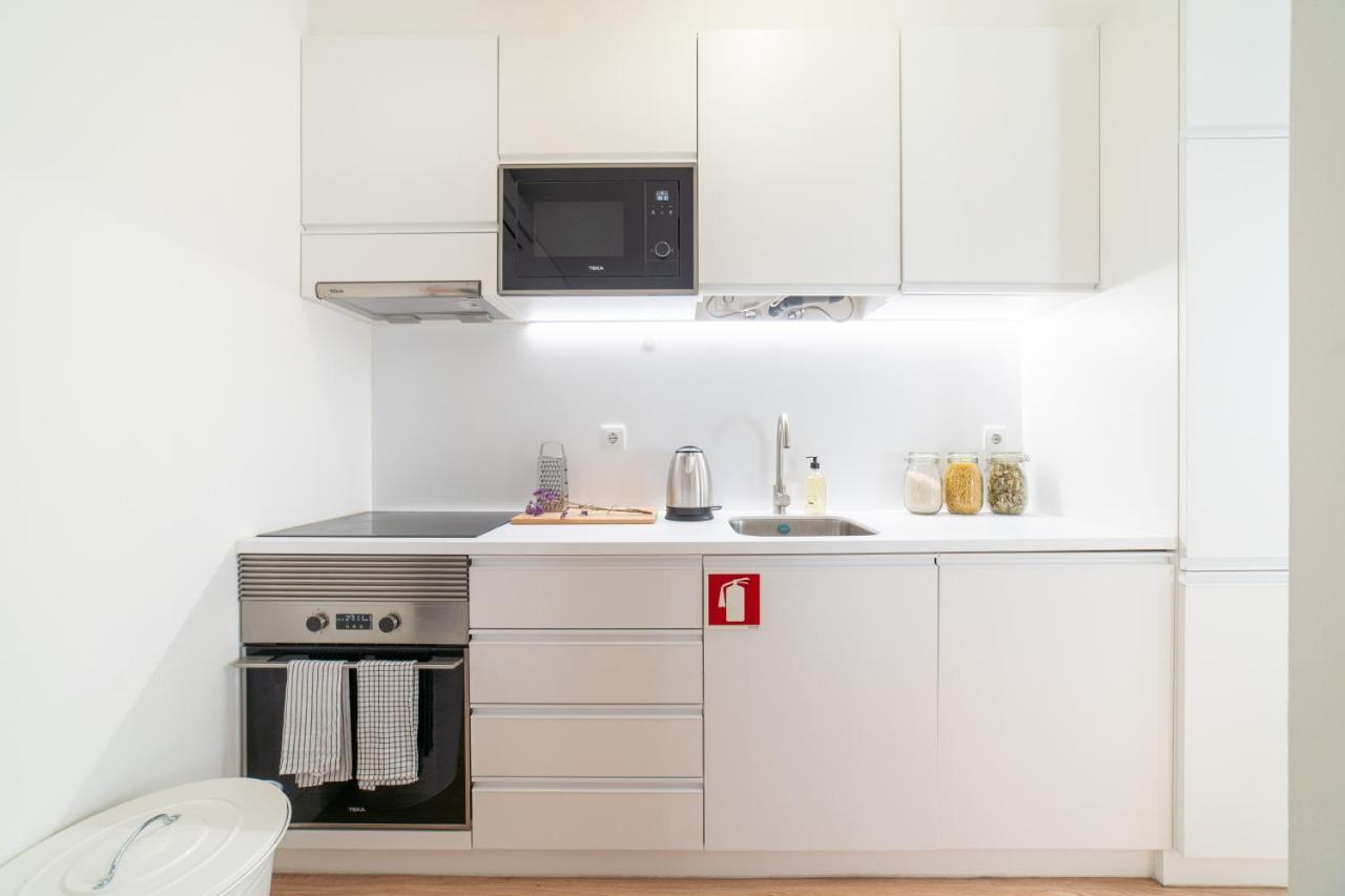 Monsanto Hill House - No. 567 Apartment *